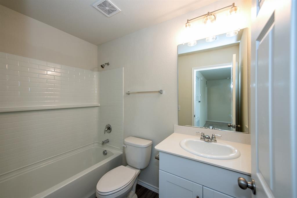 Oakbrook - Residential Lease