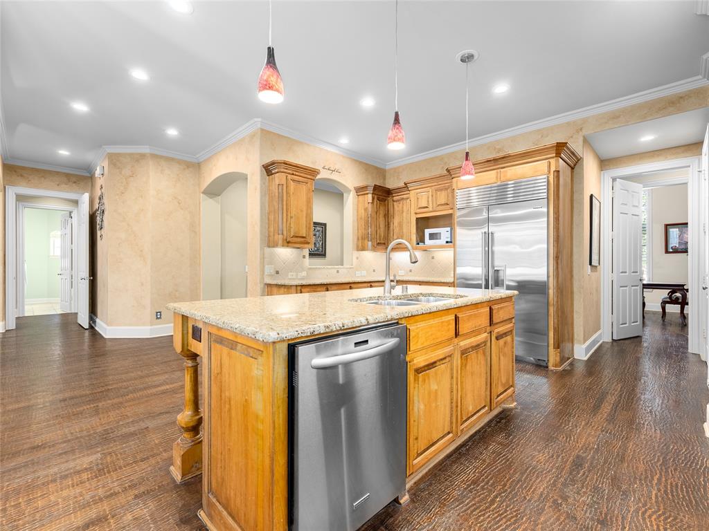 1604 Litchfield Drive