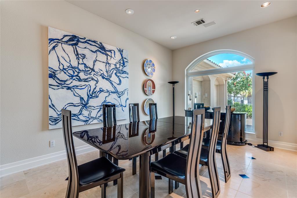 36 Downs Lake Circle