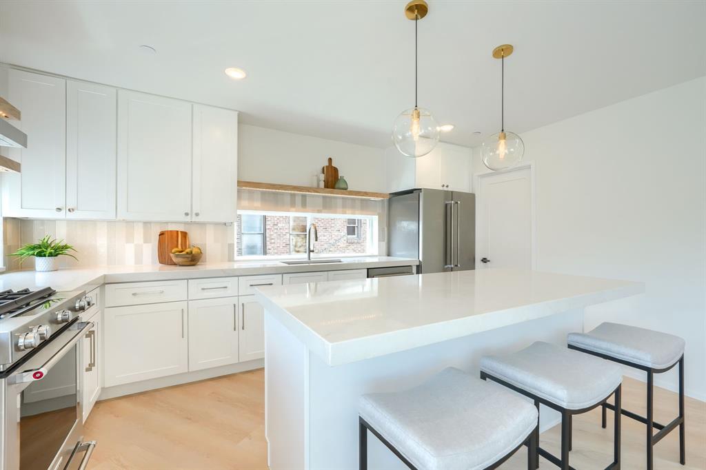 Munger C H Lindell St Dedication - Residential