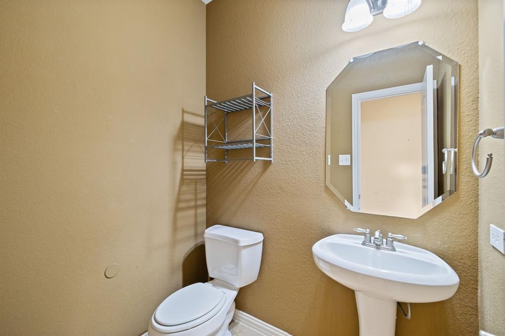 Suncreek Twnhms - Residential