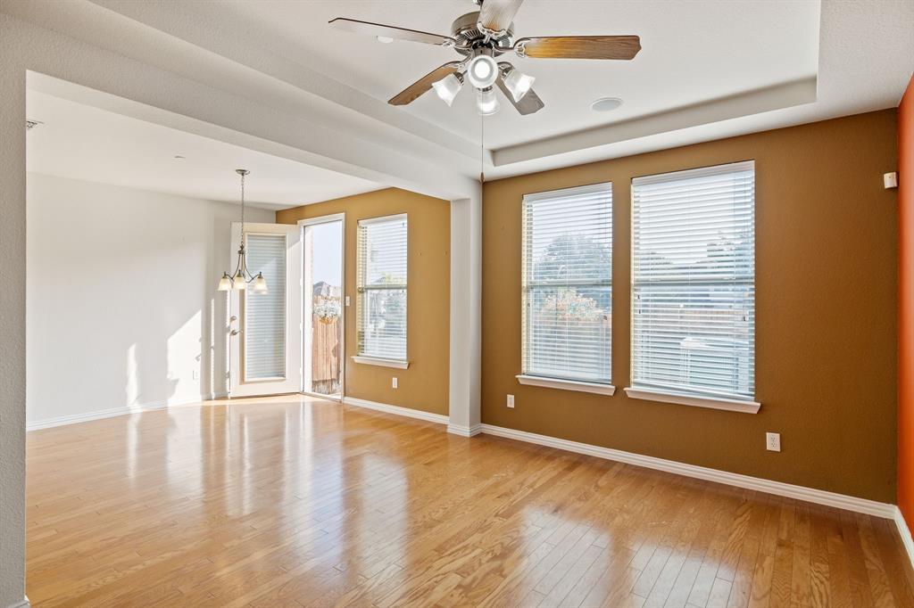 Suncreek Twnhms - Residential