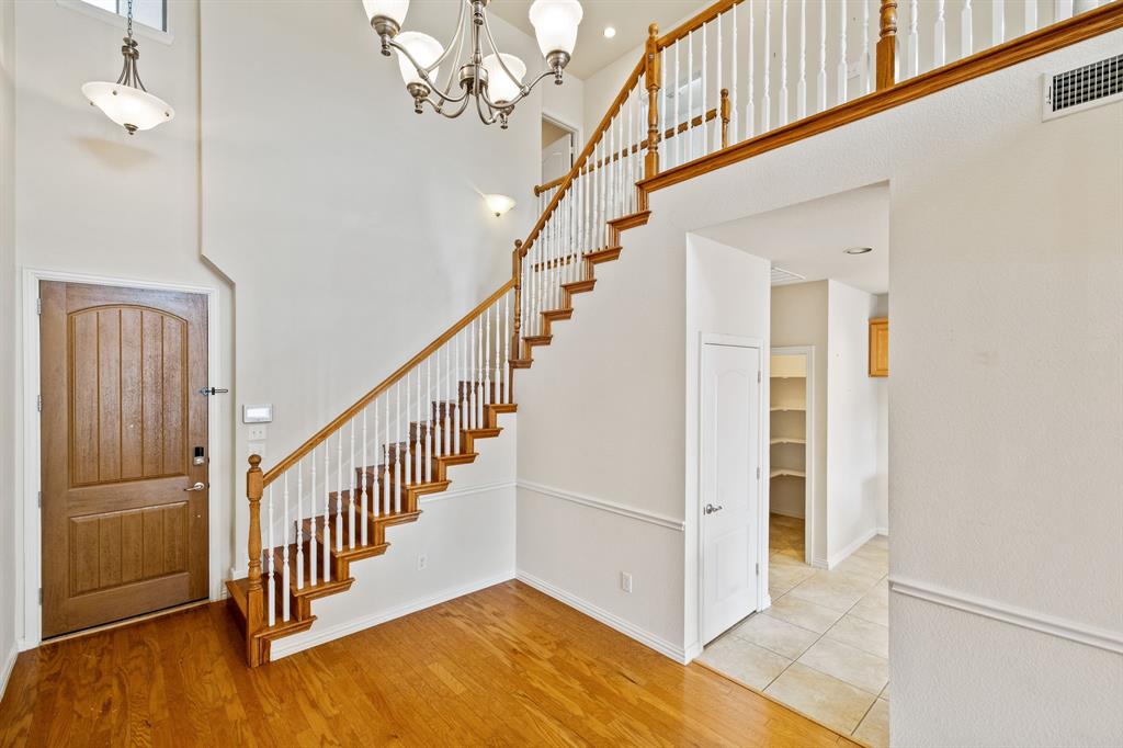 705 Chestnut Hill Drive