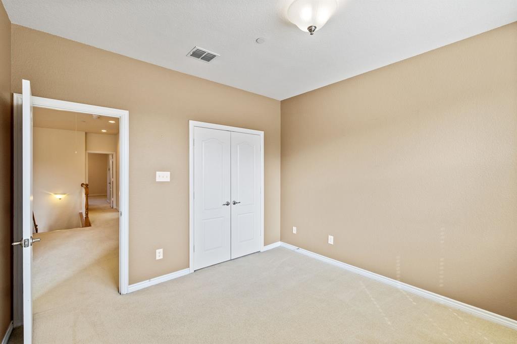 Suncreek Twnhms - Residential