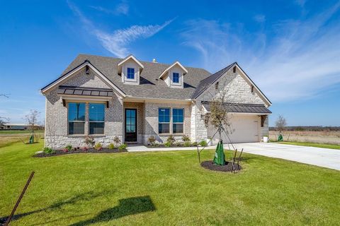 Photo of 445 Guadalupe Lane, Springtown, TX 76082 (MLS # 21179654)