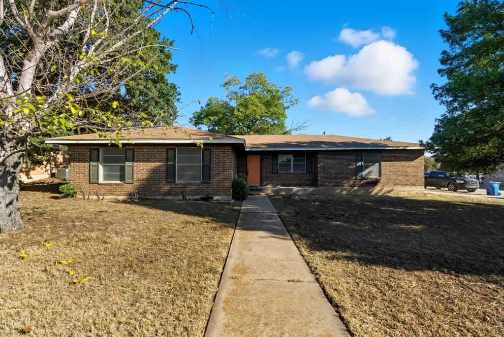 Royal Oaks - Residential