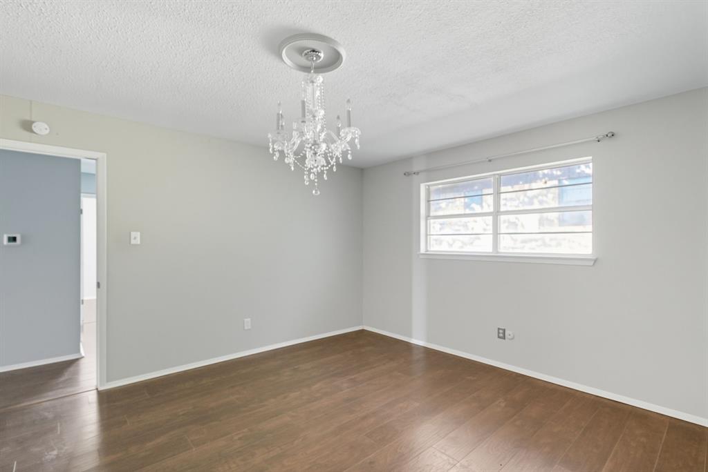 Royal Oaks - Residential