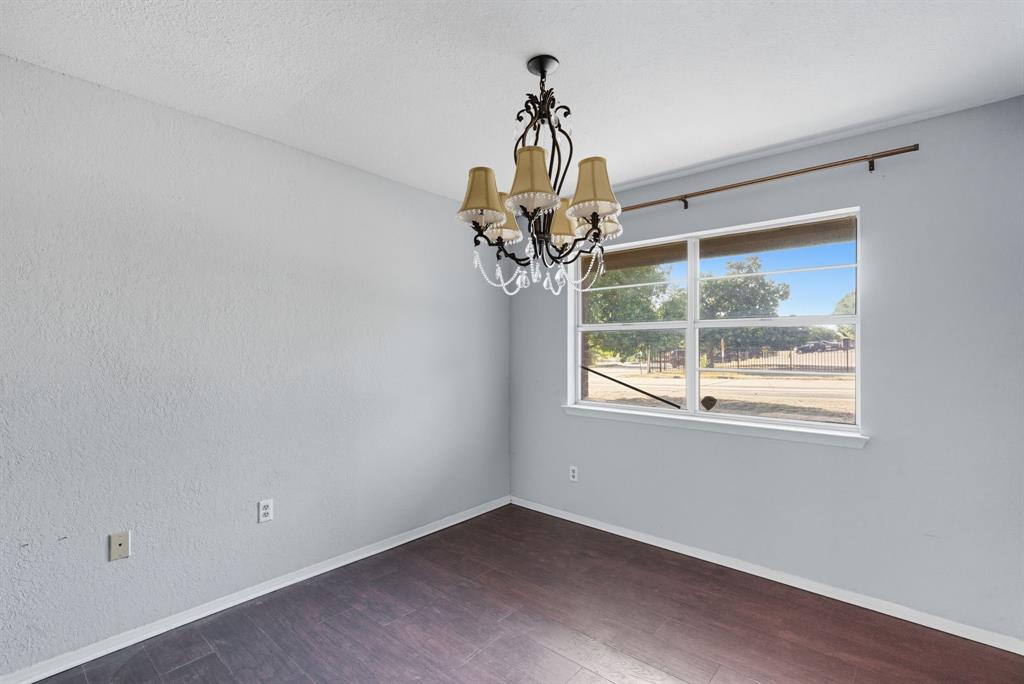 Royal Oaks - Residential