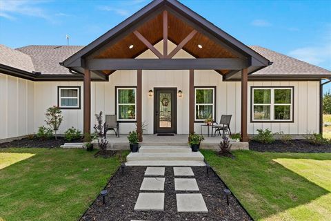 710 Valek Road Ennis TX 75119