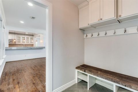 Tiny photo for 5503 Anita Street, Dallas, TX 75206 (MLS # 21029974)