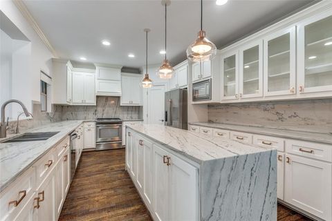 Tiny photo for 5503 Anita Street, Dallas, TX 75206 (MLS # 21029974)