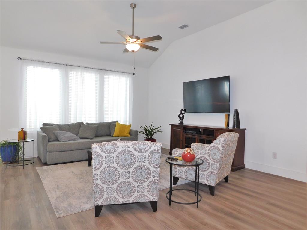 Stark Farms Ph 1 - Residential Lease