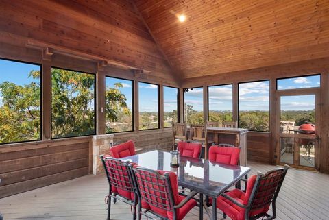 A home in Granbury