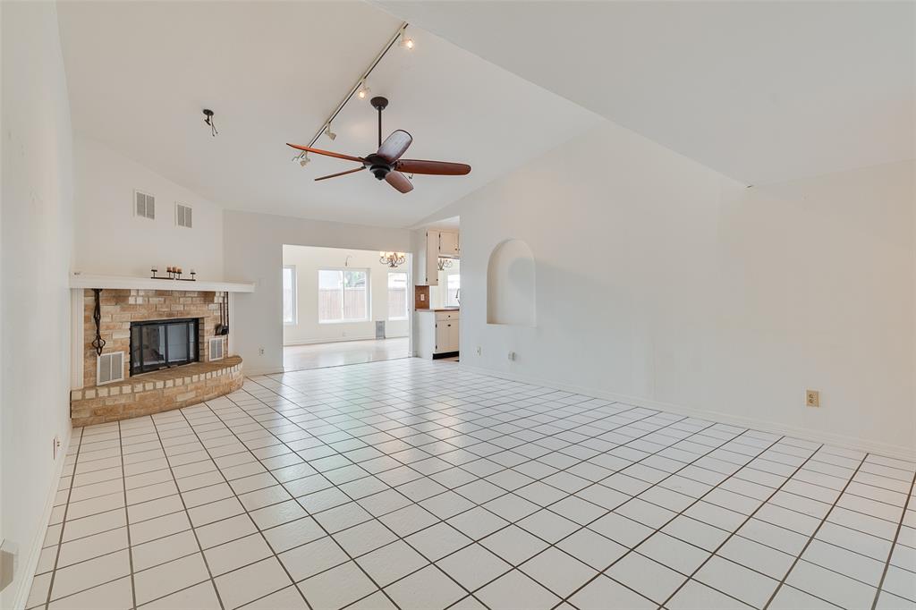 1441 Everglades Drive