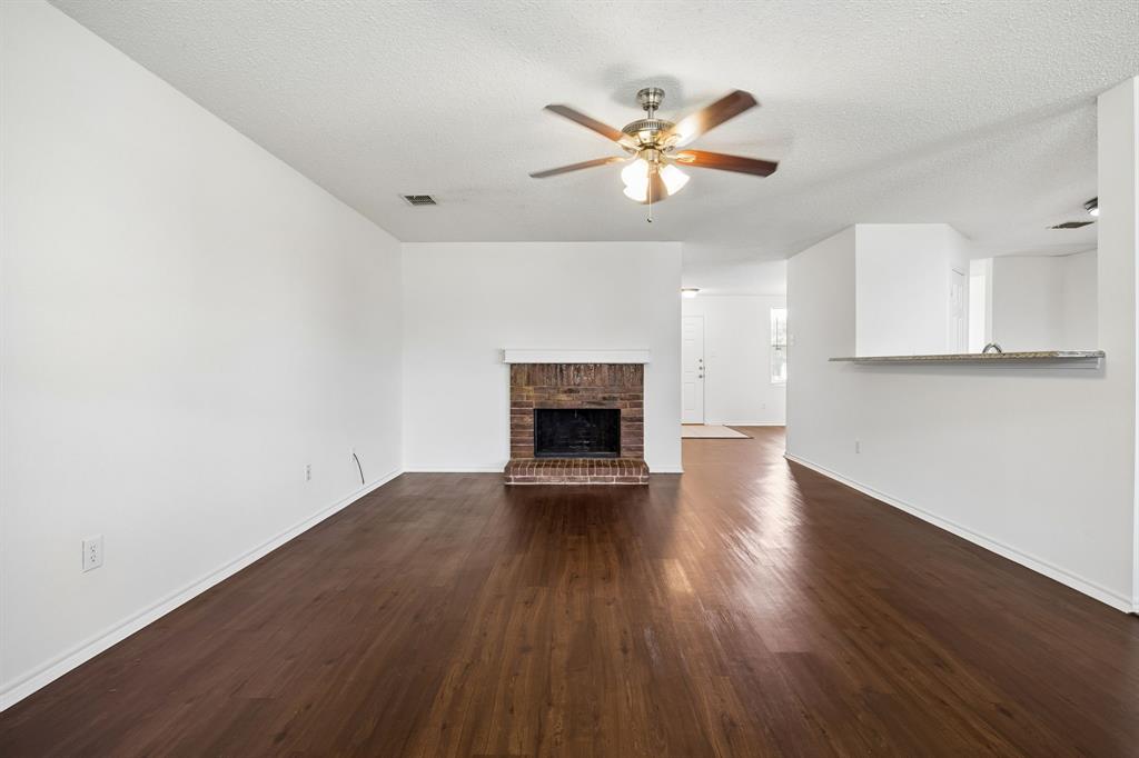 1412 Sunflower Court