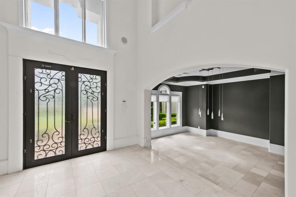 1422 Laurel Lane