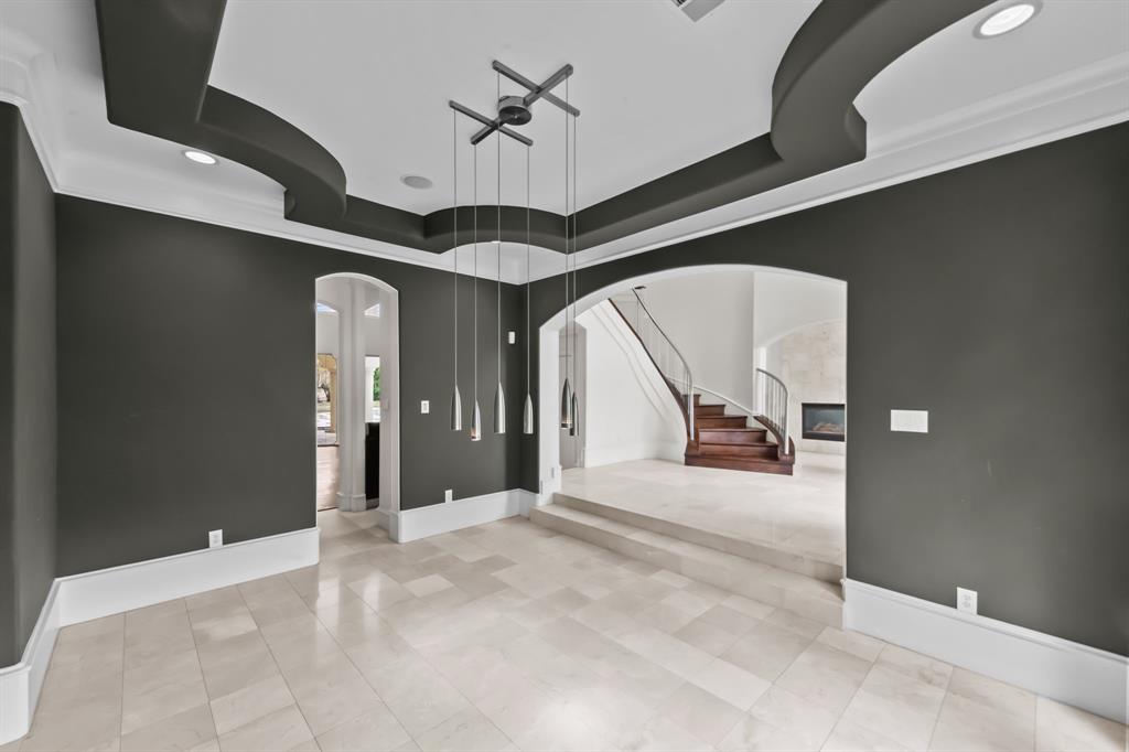 1422 Laurel Lane