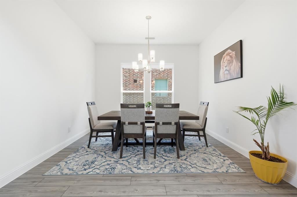 3305 Morris Lane
