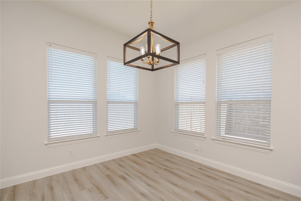 Mustang Crk - Residential