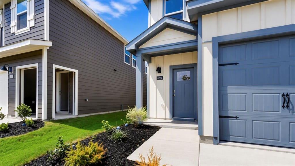 6234 Silver Maple Way