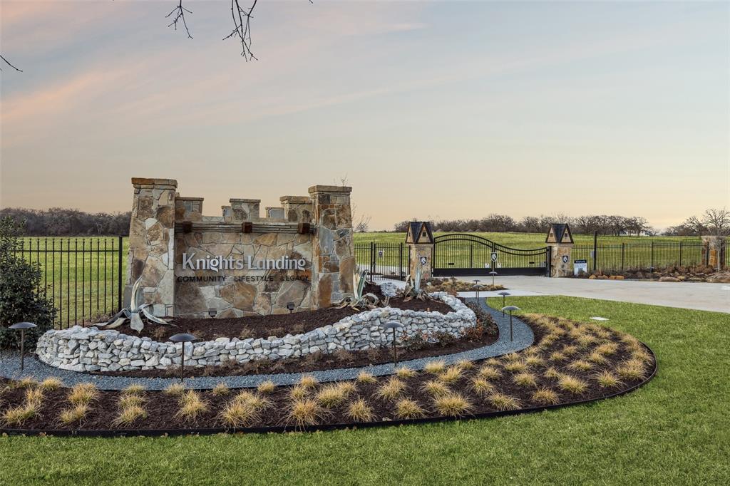 Knights Landing - Land