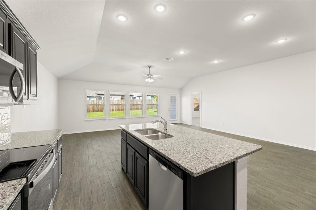 Deberry Reserve - Residential