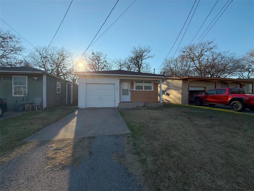 2608 N Hickory Street