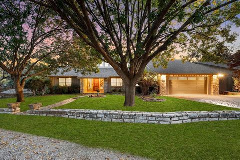 A home in Granbury