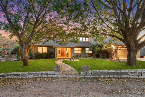 A home in Granbury