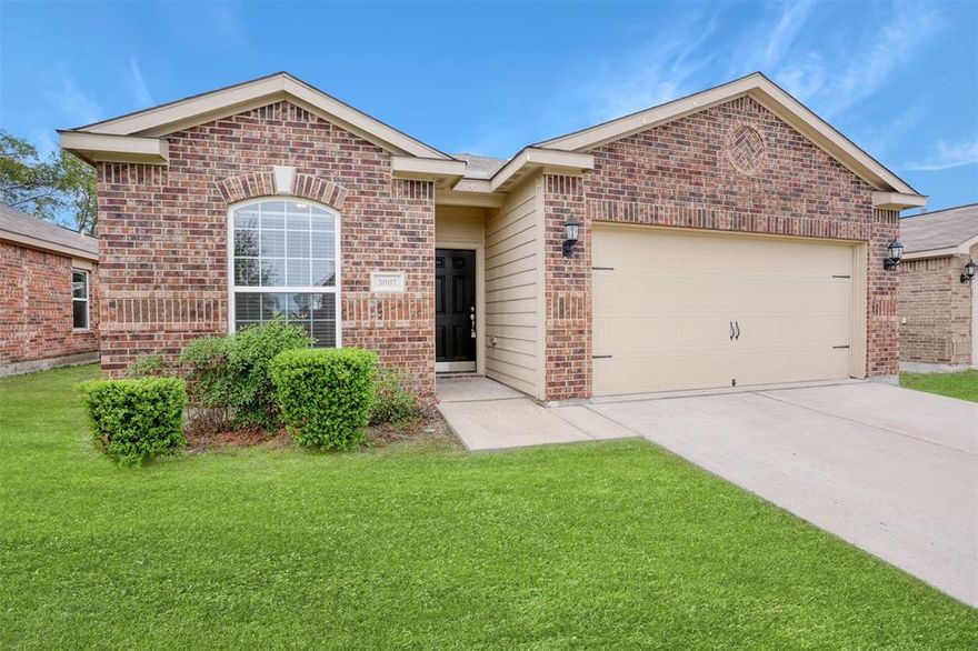 Presenting a beautiful 3-bedroom, 2-bathroom home with an additional office, located just a few blocks away from the reputable Blackburn Elementary School in Forney, TX. This elegant residence showcases a range of high-quality features including durable and stylish granite countertops, sleek tile, and plank vinyl flooring spanning the entire home. The property has been recently enhanced with a fresh coat of paint, adding to its allure and offering a modern and cozy feel. The heart of the home, the kitchen, is equipped with a convenient gas cooktop, encouraging family-focused, enjoyable mealtimes. Outdoor enthusiasts will appreciate the spacious backyard perfect for Sunday barbecues or simply enjoying a cup of coffee in the morning. Conveniently positioned, this home offers a serene lifestyle with the advantage of a park, tranquil walking trails, and a picturesque pond all within a short stroll. This perfect blend of comfortable living in a prime location won't last long!