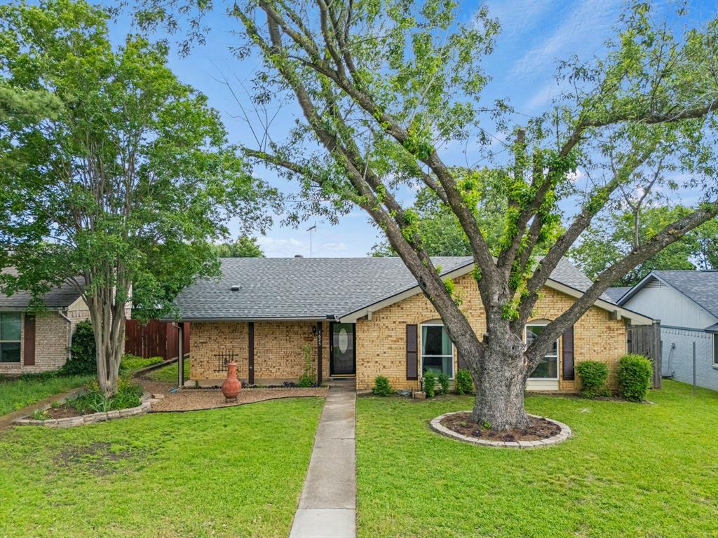 1625 Glenhill Lane