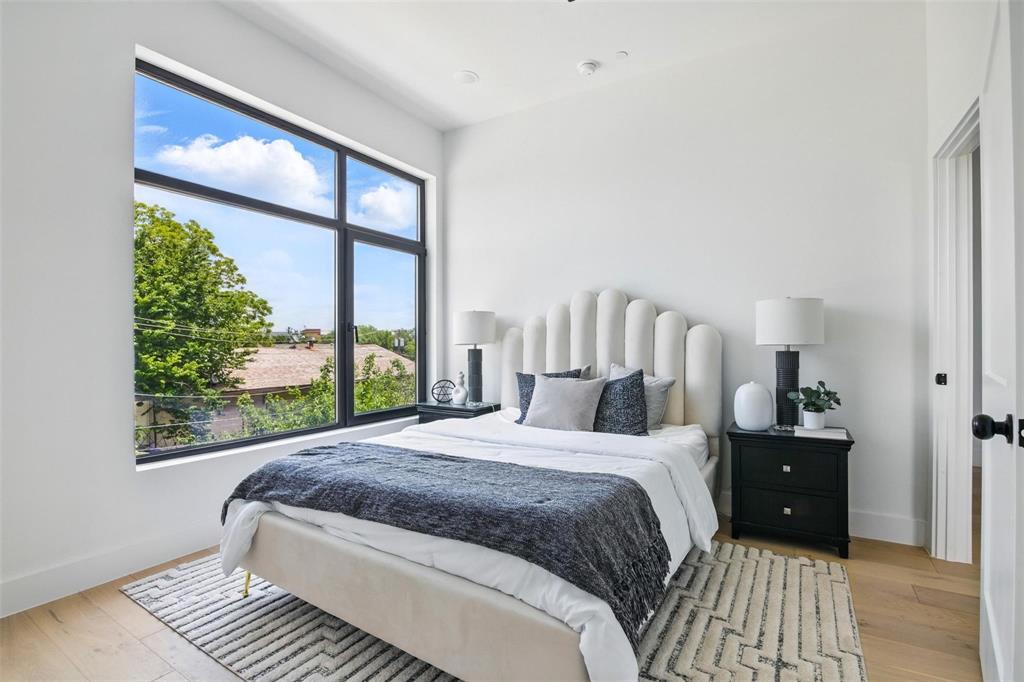 Oak Cliff Original Town - Residential Lease