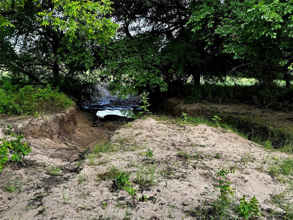 J Robertson A-721 - Land