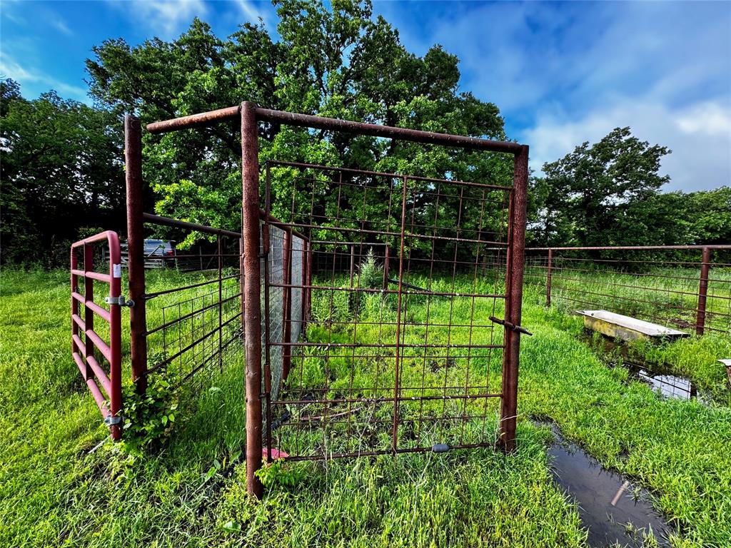 J Robertson A-721 - Land