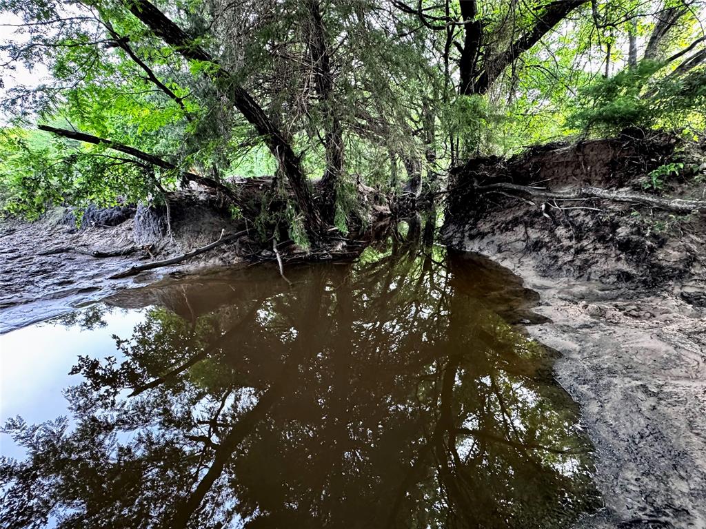 J Robertson A-721 - Land