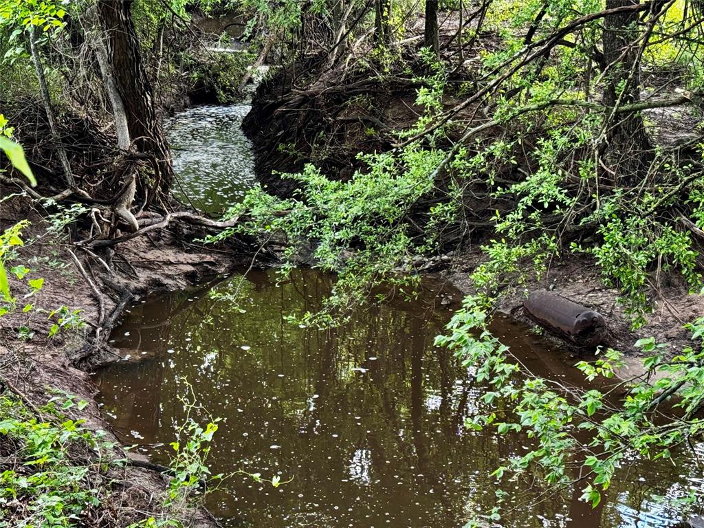 J Robertson A-721 - Land