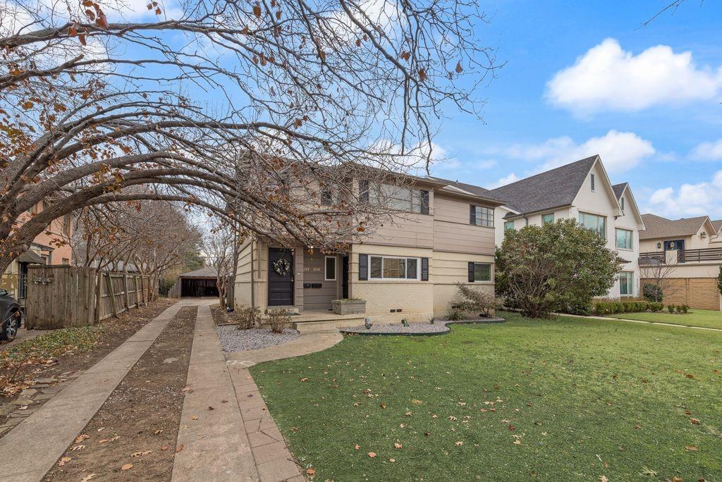 3728 W Beverly Drive W