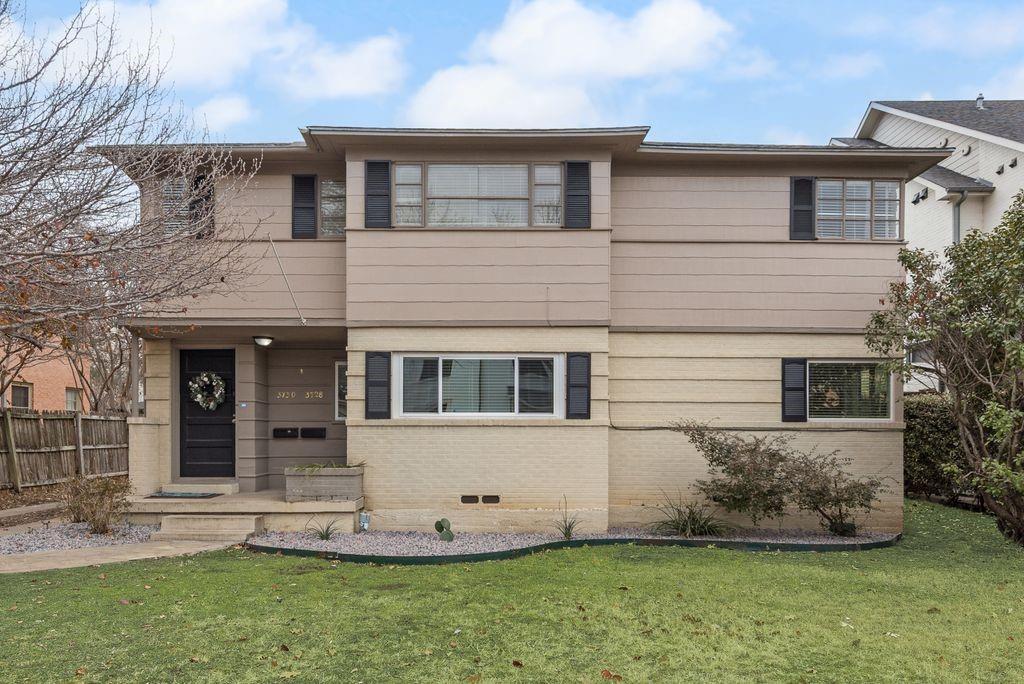 3728 W Beverly Drive W