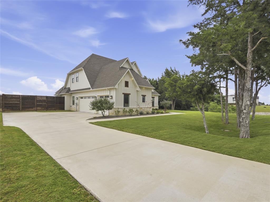 4211 Azalea Way