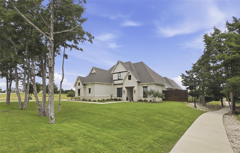 4211 Azalea Way