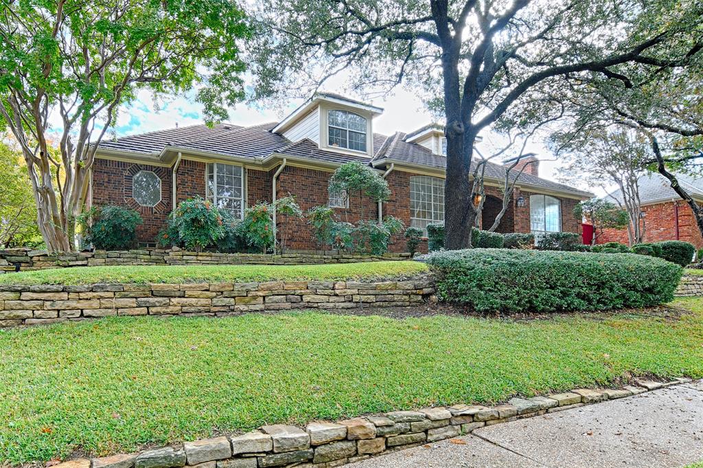 1625 Travis Circle S