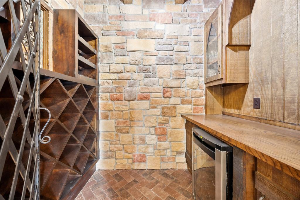 Manors At Waterford The - Residential