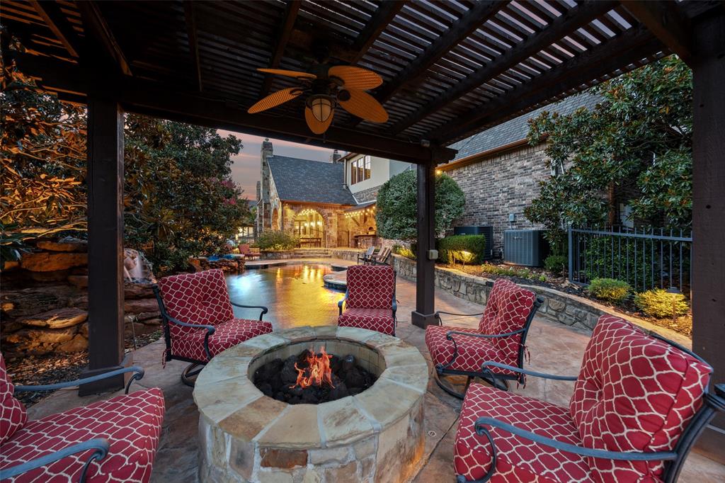 Manors At Waterford The - Residential