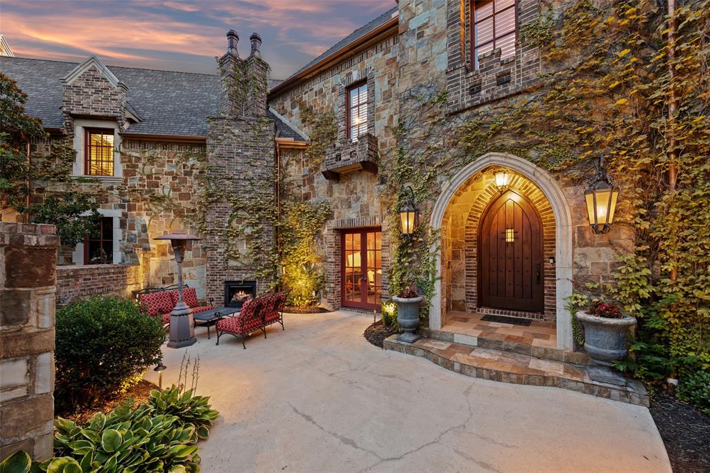 1508 Glenmeade Court