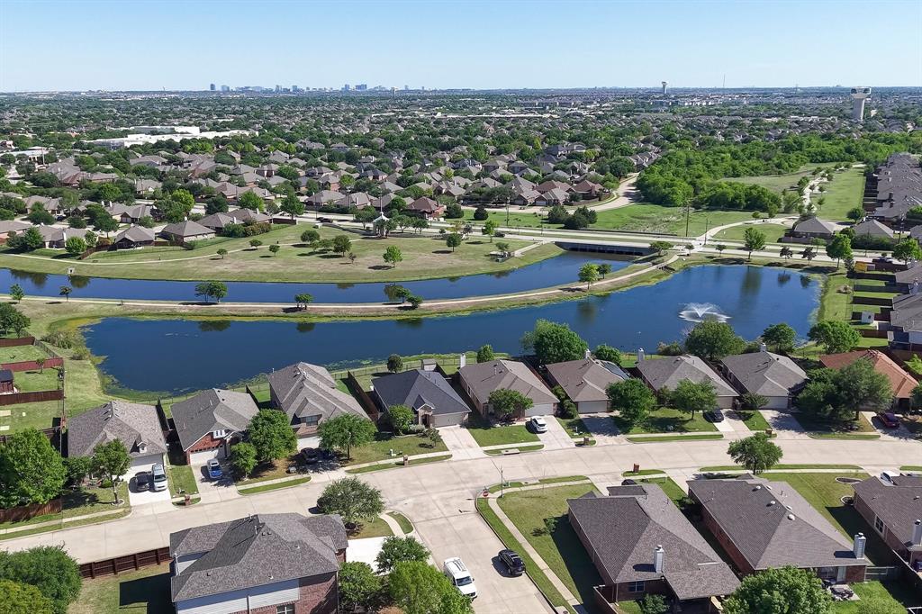2432 Lakebend Drive