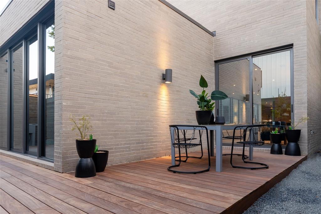 Northcrest - Residential