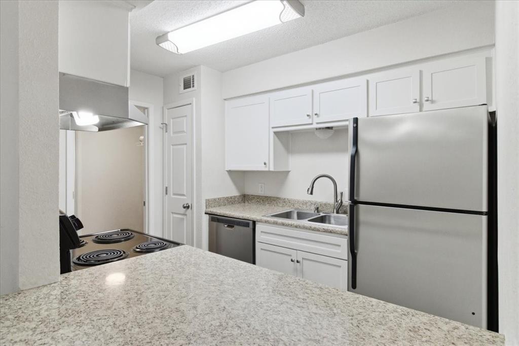 Fountain Mist Apt Add - Residential Lease