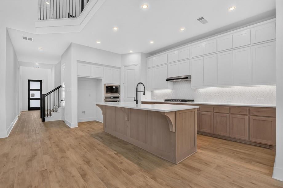 2033 Trickle Creek Lane