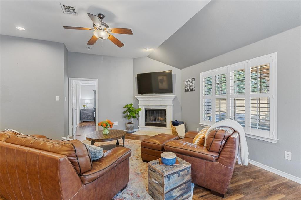 Maple Leaf Homes Addition - Residential Lease