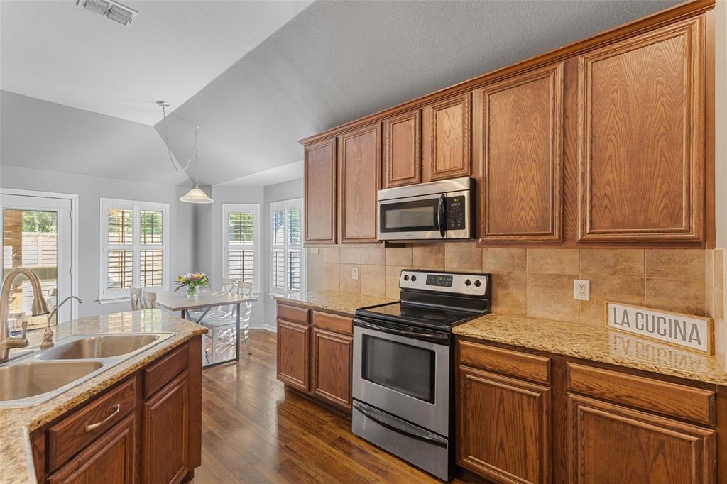 Maple Leaf Homes Addition - Residential Lease